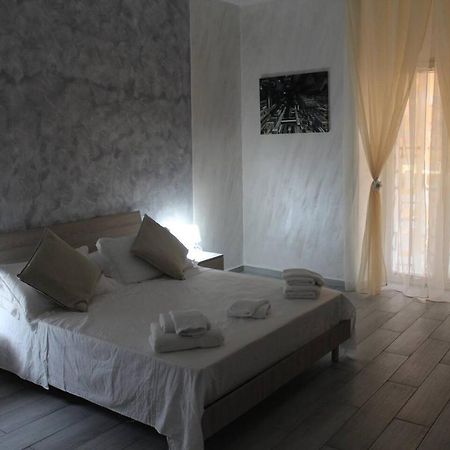 Aparthotel Casa Vacanza Grey Neapel Exterior foto