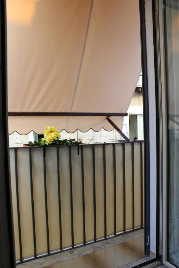 Aparthotel Casa Vacanza Grey Neapel Exterior foto
