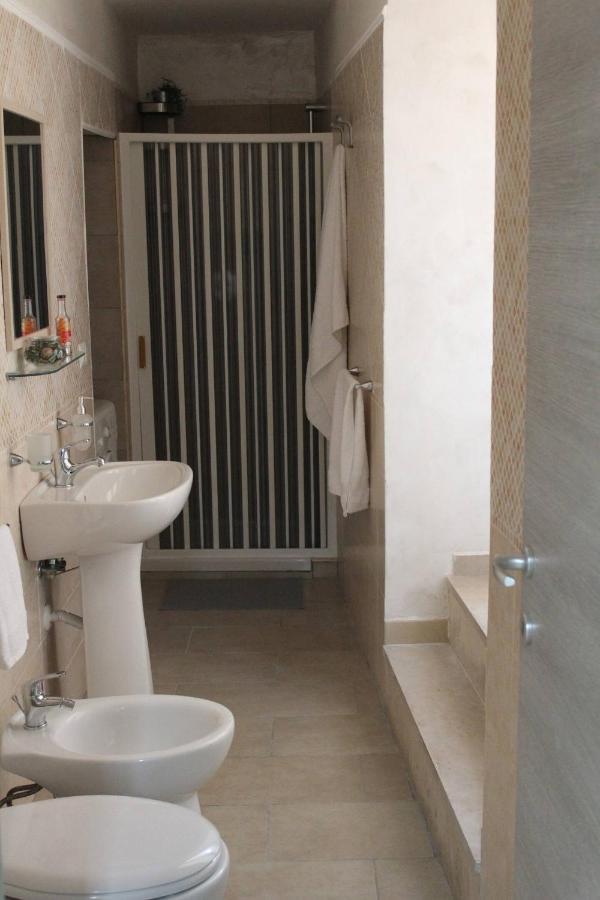 Aparthotel Casa Vacanza Grey Neapel Exterior foto