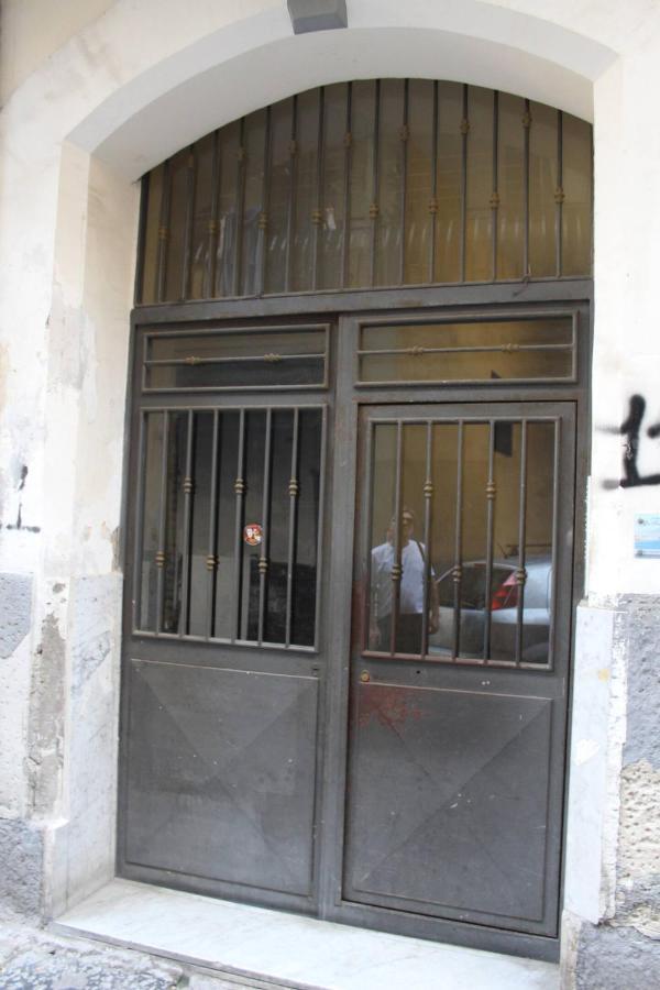 Aparthotel Casa Vacanza Grey Neapel Exterior foto