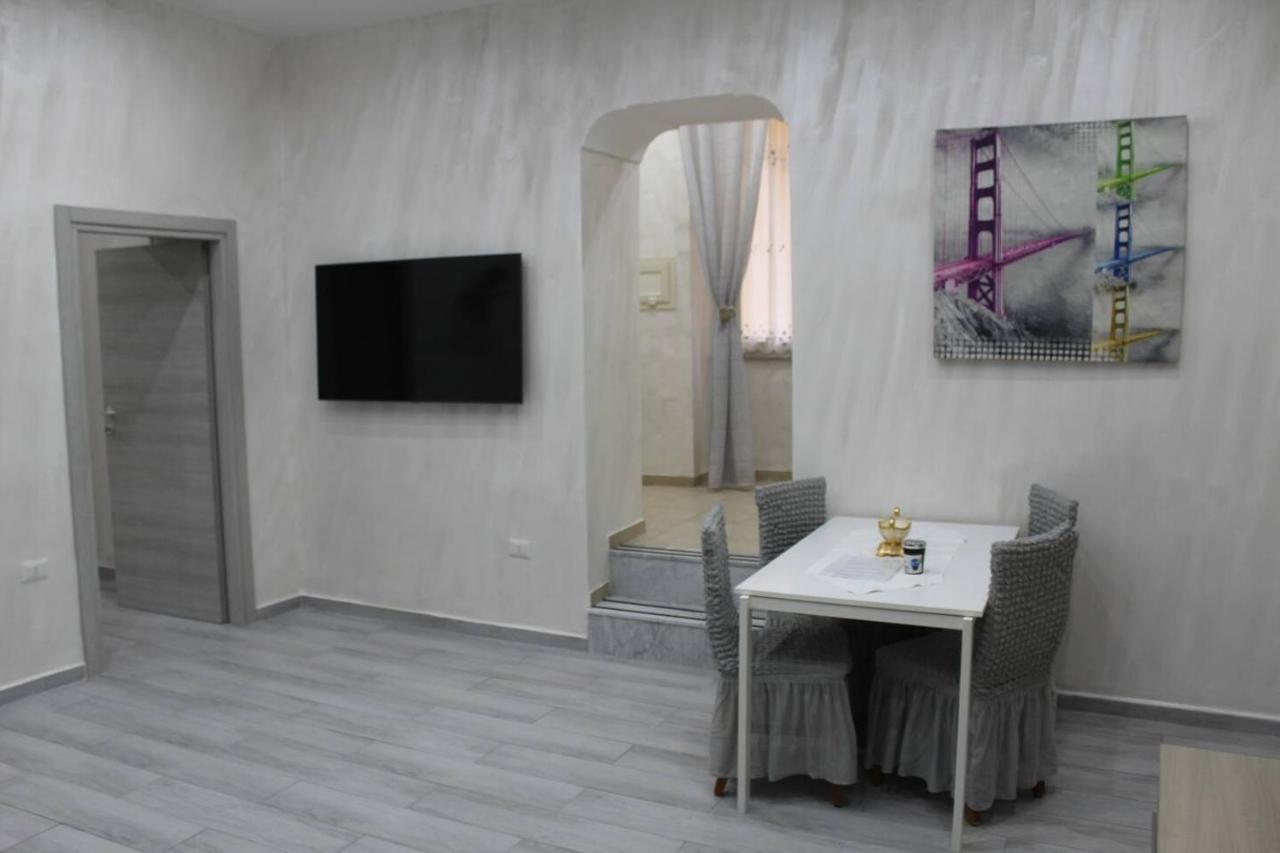 Aparthotel Casa Vacanza Grey Neapel Exterior foto