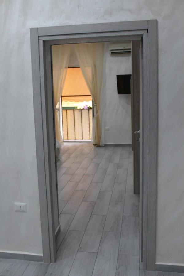 Aparthotel Casa Vacanza Grey Neapel Exterior foto